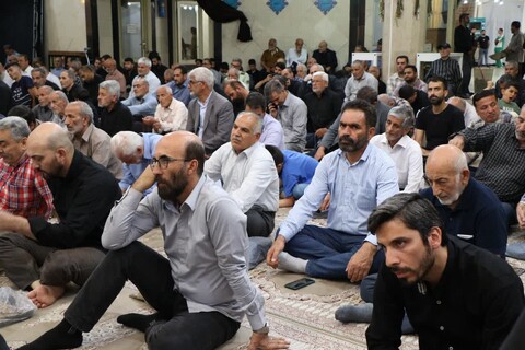 تصاویر اقامه نماز جمعه در مهرشهر کرج
