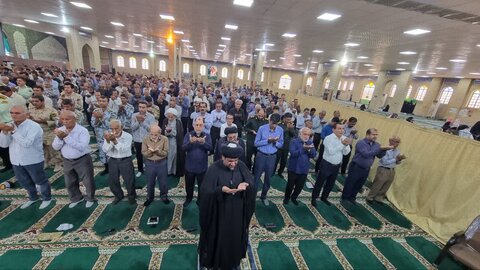 تصاویر/ نمازجمعه گناوه به روایت دوربین