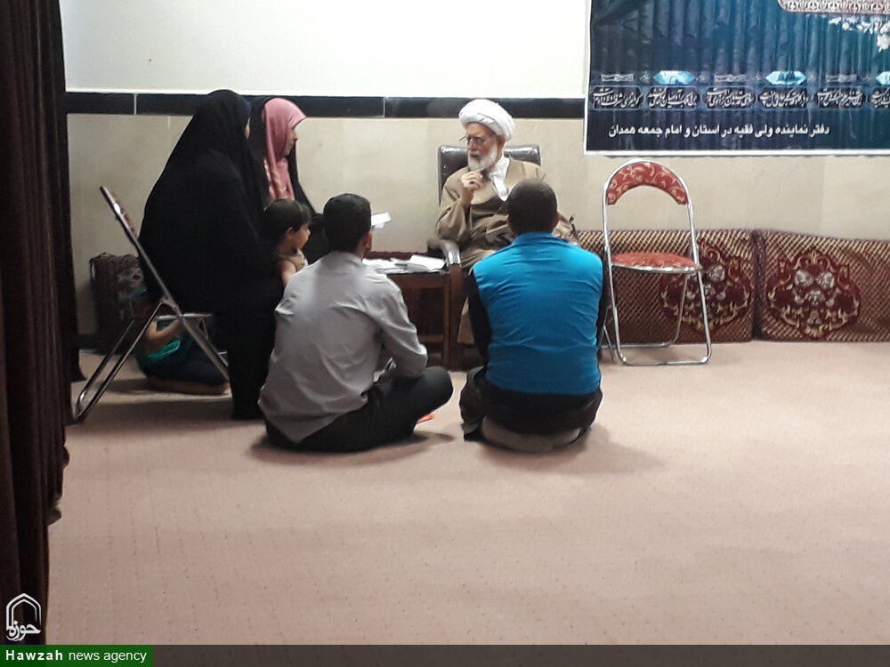 آقا جان آن طرف هم هوای ما را داشته باش