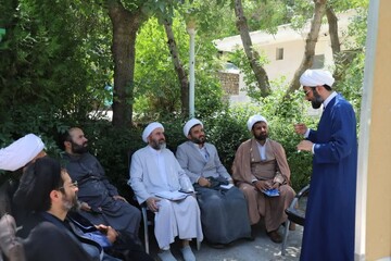 تصاویر/ کارگروه‌های تخصصی نشست  هم اندیشی و دانش افزایی معاونین تهذیب حوزه های علمیه کشور در فضای آزاد