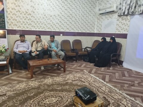 نشست بنیاد غدیر و قرارگاه مساجد شهرستان نورآباد