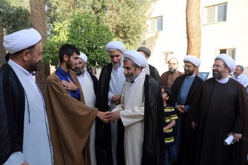 تصاویر/ بازدید مسئول دبیرخانه شورای عالی حوزه‌های علمیه از مدارس صادقیه و علی ابن موسی الرضا(س) سمنان