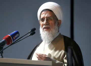 هجمه‌ها علیه سپاه در اراده آنان در دفاع از مبانی ایران مقتدار مؤثر نیست