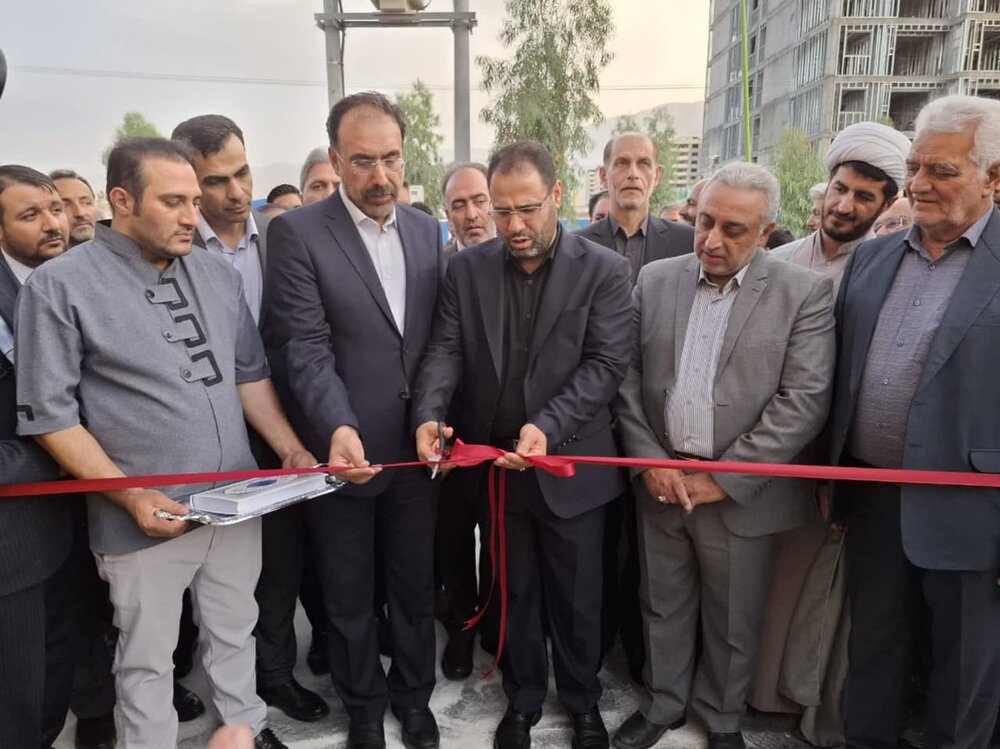 کلنگ مجتمع هنرستان های مرکز جامع مهارت آموزی کشور در کاشان به زمین زده شد