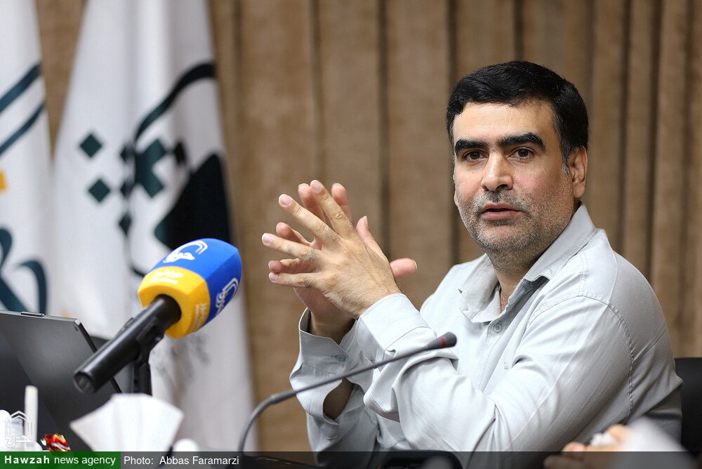 رستمی: ابزارهای هوش مصنوعی فرصتی برای راستی آزمایی اخبار است/ قاسمی: دولت آینده باید بتواندجهش کشور در عرصه هوش مصنوعی را محقق کند