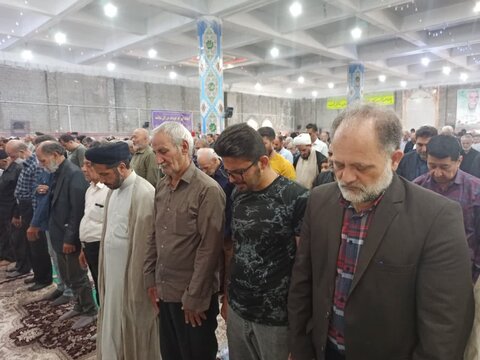 تصاویر/اقامه نماز عبادی سیاسی جمعه کاشان