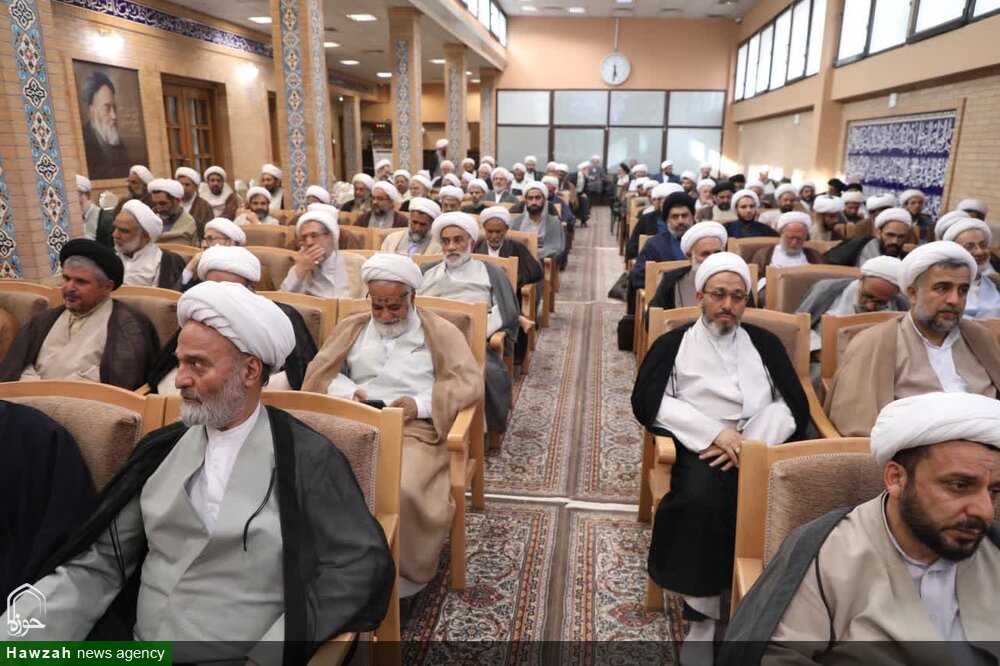 دشمن برای ضربه زدن به انقلاب، به قم تمرکز ویژهای دارد