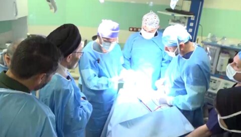 تصاویر بازدید مسئولان لرستان در اجرای طرح درمان رایگان بیماران شکاف لب در استان