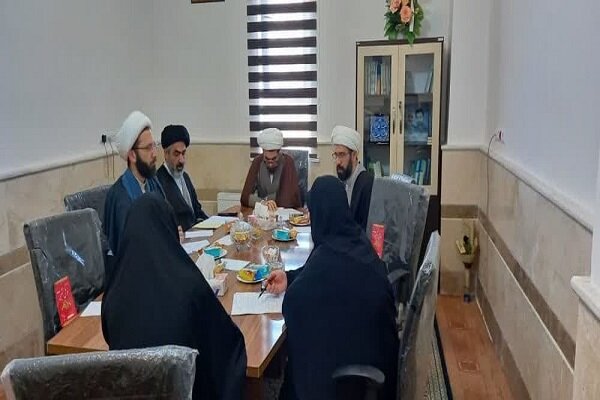 طرح اجمالی پایاننامه طلاب خواهر اردبیلی بررسی شد