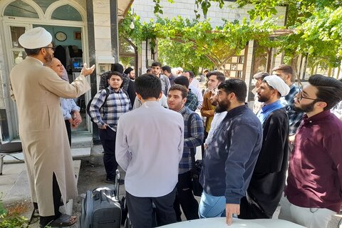 تصاویر/ اردوی زیارتی طلاب مدرسه علمیه امام خمینی(ره) شهر کرمانشاه به مشهد مقدس