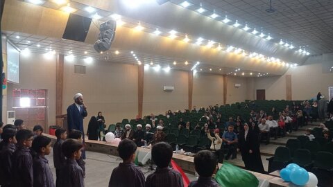 تصاویر| جشن «الفبا» مدرسه وارثین شیراز با اجرای مبلغین مهدوی