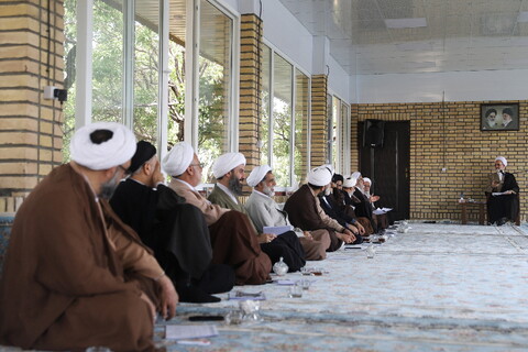 تصاویر/ بازدید آیت الله اعرافی از مجتمع مفتاح شهید دهداری