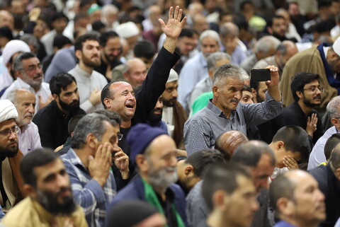 مراسم قراءة دعاء عرفة في مرقد السيدة فاطمة المعصومة (عليها السلام)