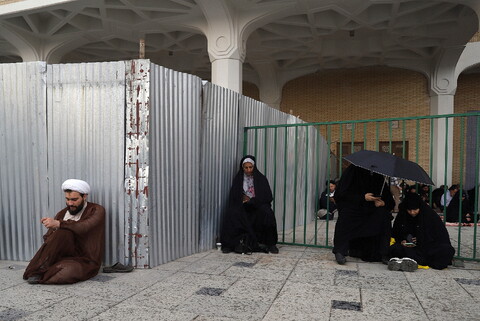 مراسم قراءة دعاء عرفة في مرقد السيدة فاطمة المعصومة (عليها السلام)