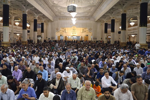 مراسم قراءة دعاء عرفة في مرقد السيدة فاطمة المعصومة (عليها السلام)