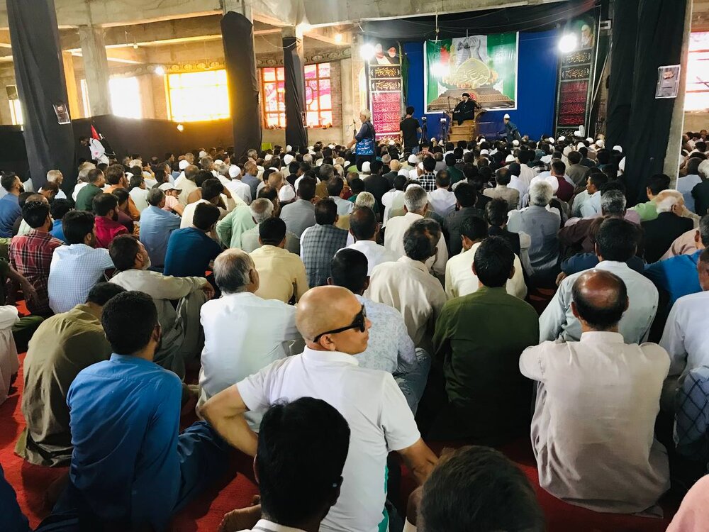 सफ़ीरे हुसैन (अ) की शहादत और अरफ़ा के दिन के अवसर पर बडगाम मे इज्तेमाअ