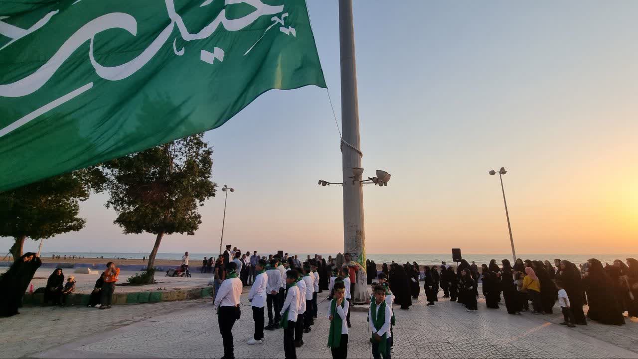 تصاویر/ اهتزاز پرچم سبز علوی در گناوه