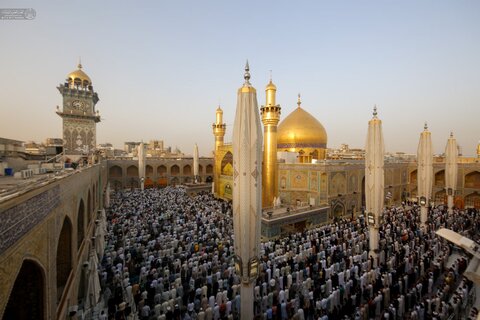 إقامة صلاة عيد الأضحى المُبارك في صحن أمير المؤمنين (عليه السلام)