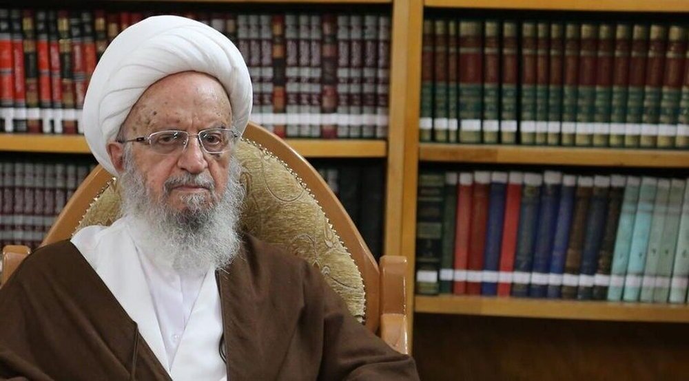 आयतुल्लाहिल उज़्मा मकारिम शिराज़ी को अस्पताल में स्थानांतरित किया गया आयतुल्लाहिल उज़्मा मकारिम शिराज़ी को अस्पताल में स्थानांतरित किया गया