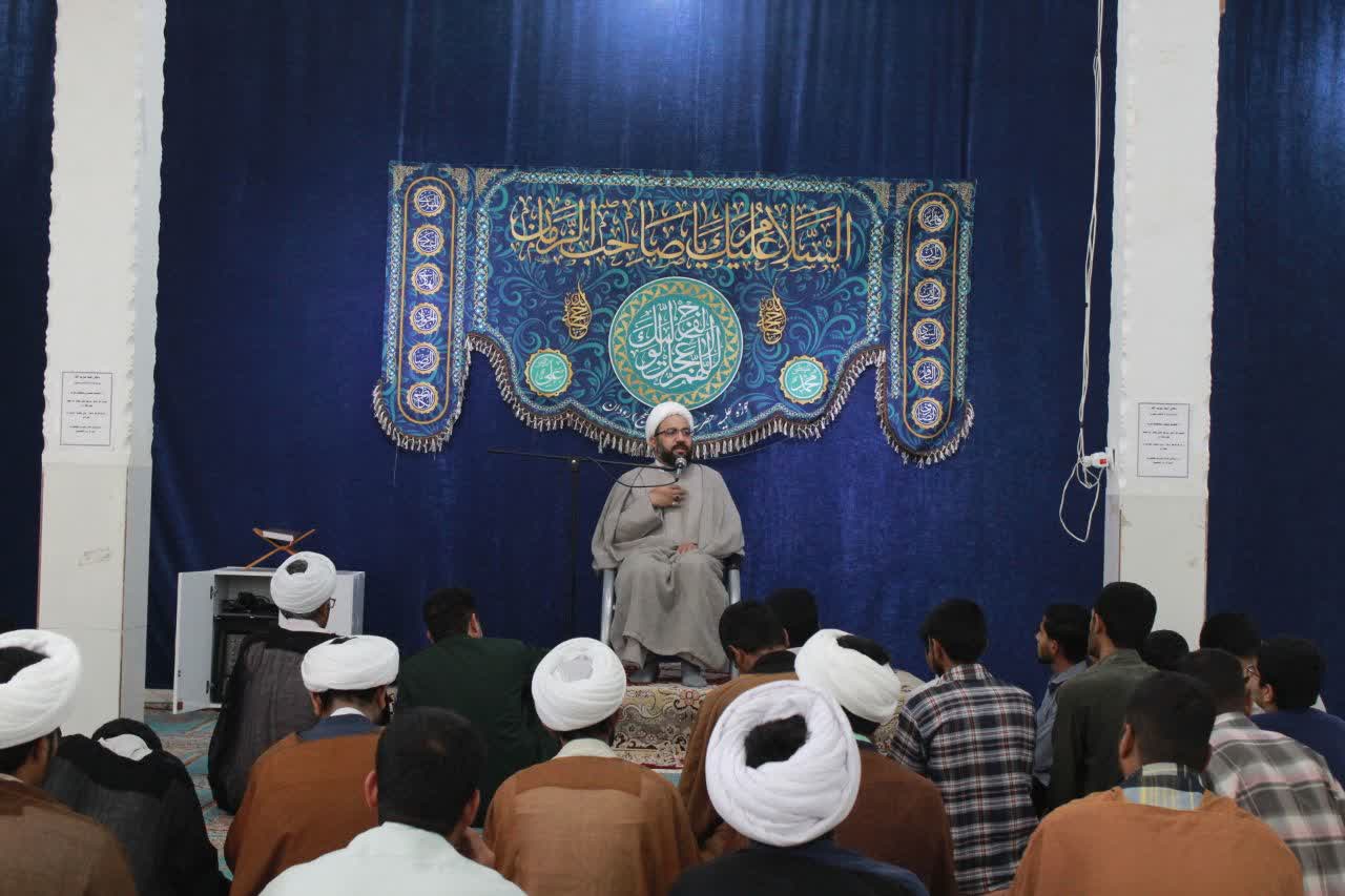 حضور در صحنه انتخابات یک تکلیف است