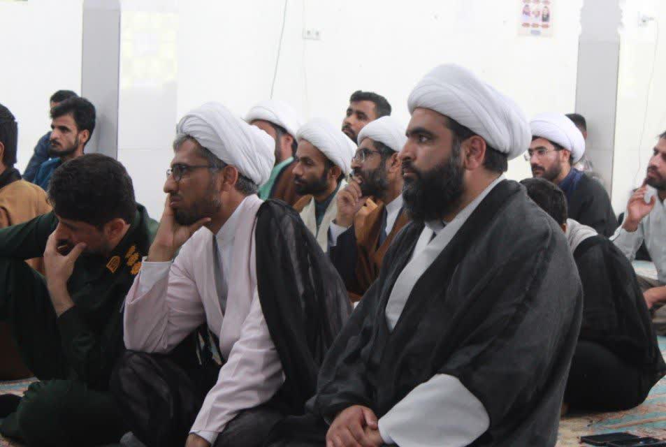 حضور در صحنه انتخابات یک تکلیف است