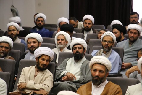 تصاویر/ نشست هم اندیشی و آموزشی مبلغین هجرت حوزه علمیه اصفهان