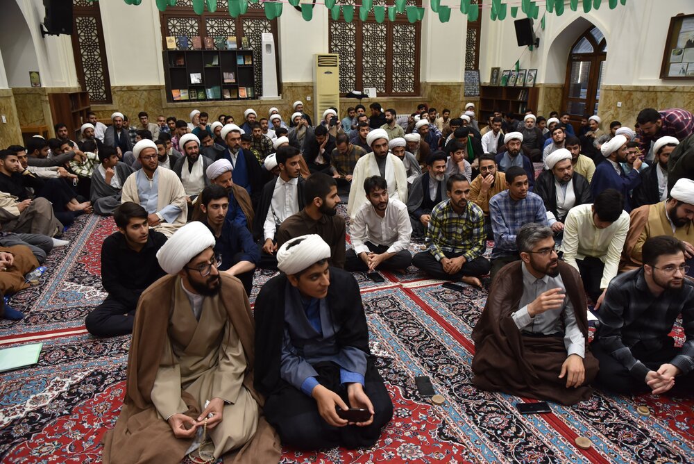 تجلیل از استعدادهای برتر و طلاب برگزیده گرگان