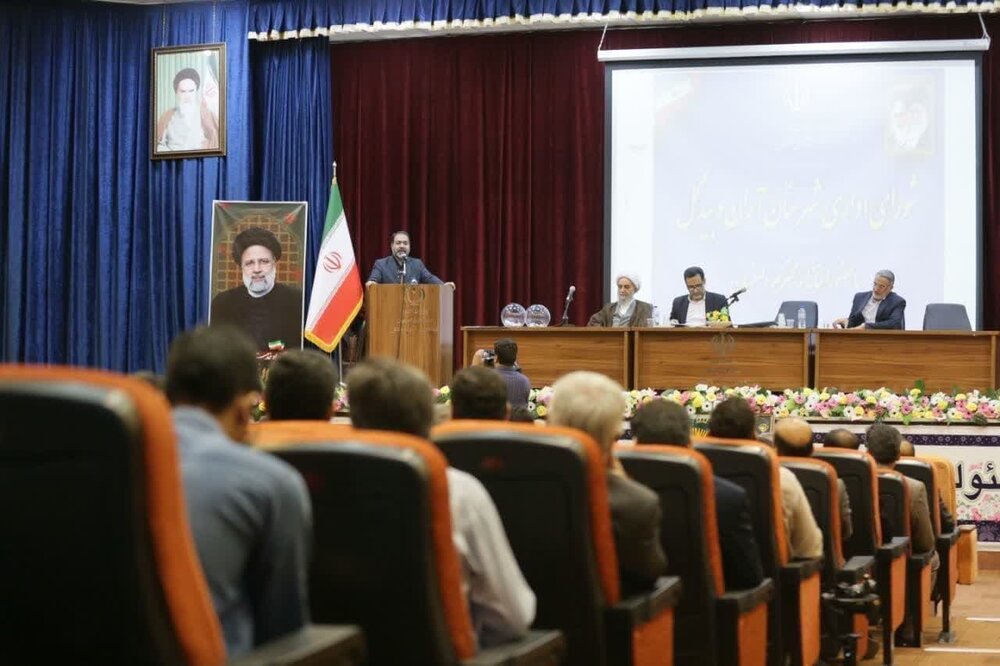 انتخابات در جمهوری اسلامی واقعی و براساس اراده مردم است