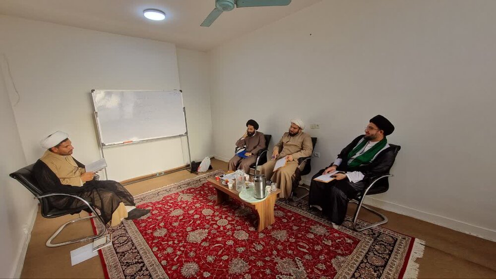 برگزاری آزمون شفاهی استادی فراگیر در حوزه علمیه خوزستان + تصاویر