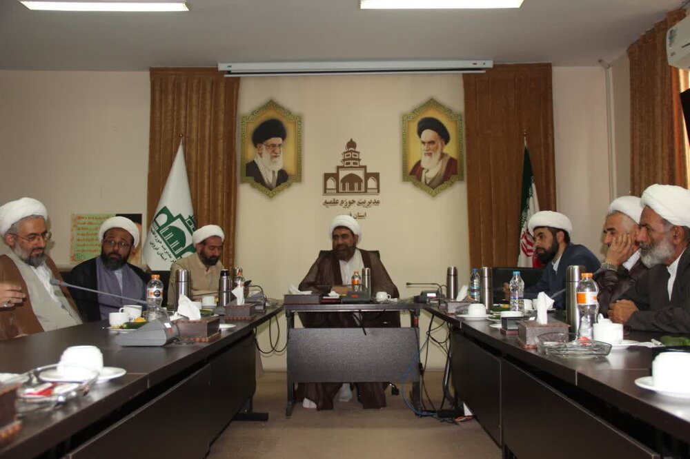 شهید رئیسی شاخص تراز برای انتخاب اصلح است