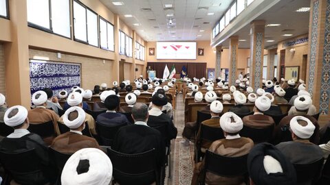 نشست تبیینی بصیرتی-سیاسی با حضور سردار حاجی‌زاده