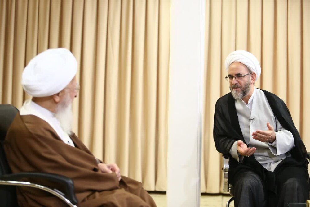 مشکل حجاب با «بگیر و ببند» حل نمیشود/ اگر اختلاس و نجومیبگیر در کشور نباشد، مردم هم به قانون احترام می گذارند