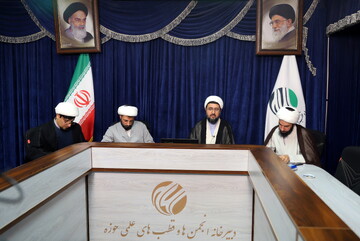 تصاویر/ میزگرد اخلاق انتخاباتی و راهبرد مشخص در عرصه انتخابات