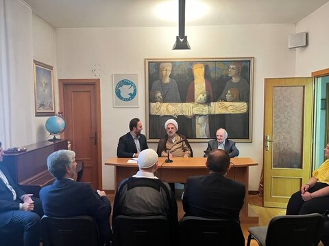 ظلم و بربریت کے خلاف قیام مذاہب ابراہیمی کا مشترکہ عنصر ہے/ عیسائیت اور اسلام کے مطابق مذہب سیاست سے جدا نہیں، پروفیسر لوچانی