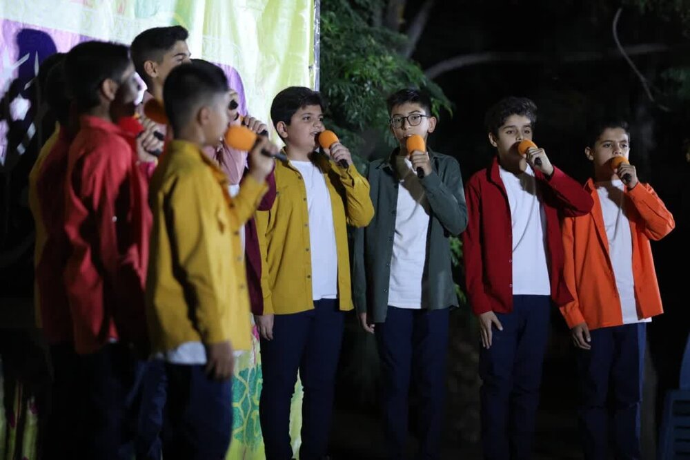 جشنواره «درّ نجف» با استقبال خانوادههای کاشانی از ایستگاه سوم گذشت