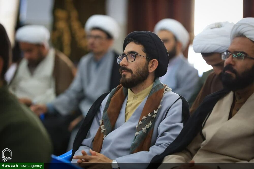 وظیفه مبلغین دعوت مردم به مشارکت حداکثری با انتخابی آگاهانه است+ عکس