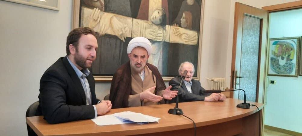 سفیر ایران در واتیکان: ظلم ستیزی وجه مشترک ادیان ابراهیمی است
پروفسور لوچانی : مشکل اصلی امروز نبود اخلاق سالم جهانی است