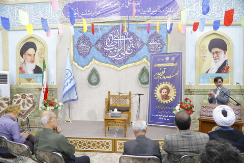 تصاویر / همایش "مهرواره قلم و غدیر" در بقعه مطهر علی بن بابویه قمی(ره)