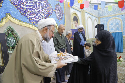 تصاویر / همایش "مهرواره قلم و غدیر" در بقعه مطهر علی بن بابویه قمی(ره)