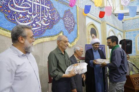 تصاویر / همایش "مهرواره قلم و غدیر" در بقعه مطهر علی بن بابویه قمی(ره)