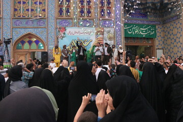 تصاویر/ ضیافت علوی در حرم مطهر حضرت هلال بن علی(ع)