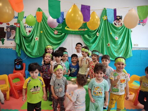 تصاویر/حشن عید غدیر ویژه کودکان مهد کودک ریحانه وابسته به مدرسه علمیه فاطمه الزهرا ساوه