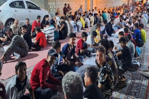 تصاویر/ سفره « اطعام علوی » در شهر گودین کنگاور