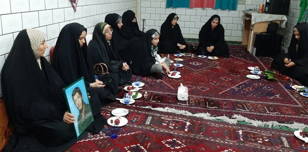 میزبانی غدیرانه شهید متولی از اعضای خانه شهدای نوشآباد