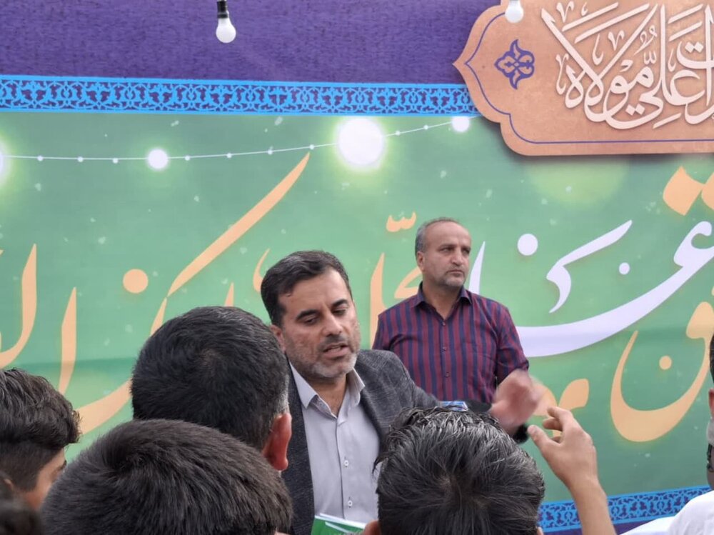 میهمانی ۳ کیلومتری عید ولایت در کاشان برگزار شد