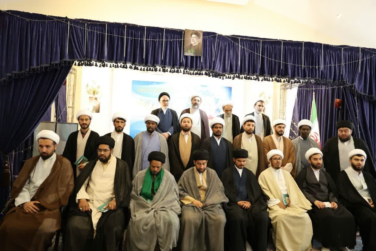 جشن بینالمللی عید غدیر و مراسم تعمم و تلبس طلاب نمایندگی خراسان