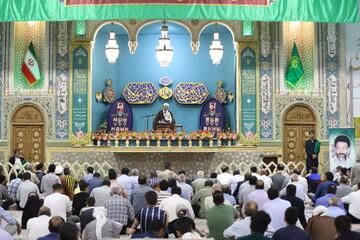 تصاویر/ مراسم بزرگداشت شهید آیت الله رئیسی، شهدای خدمت و شهدای هفتم تیر در قم