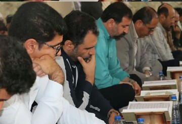 تصاویر /محفل انس با قرآن به مناسبت چهلم شهدای خدمت در شهرستان کامیاران