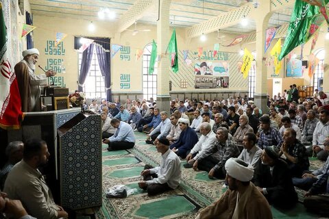 تصاویر/ جشن عید غدیر در محمود آباد نمونه با حضور نماینده ولی فقیه در قزوین