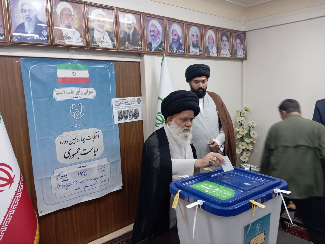 مردم از رئیس جمهور منتخب توقع دارند مثل شهید رئیسی باشد